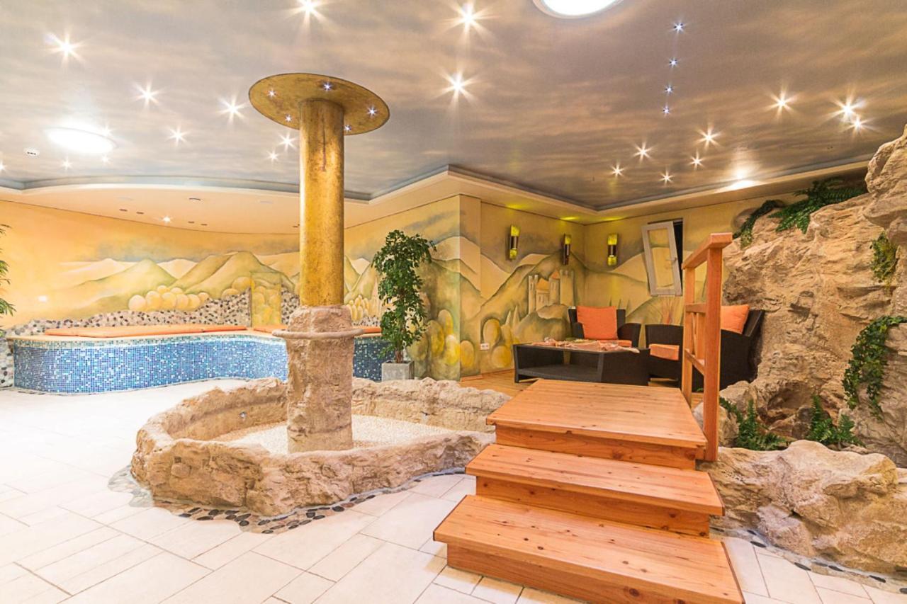 Hotel Montani Morter Esterno foto